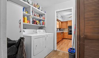 28 Cedar St, Bayville, NJ 08721