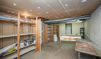 119 Smith Dr, Ballwin, MO 63011
