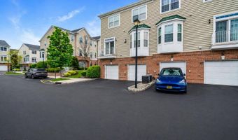 1002 Cunningham Ct, Belleville, NJ 07109
