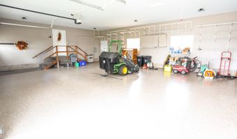 2107 SE Crystal Ave, Aberdeen, SD 57401