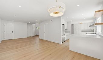 6741 Cantil St, Carlsbad, CA 92009