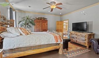 780 Rickets Ln, Ardmore, OK 73401