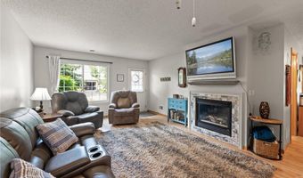 15752 Flackwood Ave, Apple Valley, MN 55124