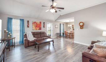 255 N Taylor Dr, Bells, TN 38006