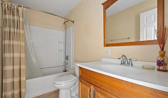 301 2ND St, Atlantic Beach, FL 32233