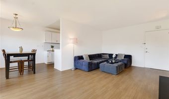 5400 Newcastle Ave 46, Encino, CA 91316