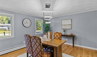 123 Stone Gate Dr, North Kingstown, RI 02852