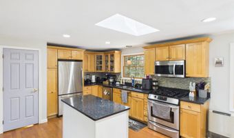 25 Partridge Knoll Rd, Campton, NH 03223
