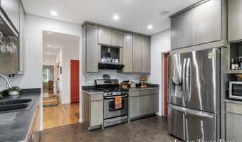 12250 Knoper Ct, Allendale, MI 49401