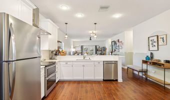 1157 VIOLET St, Atlantic Beach, FL 32233