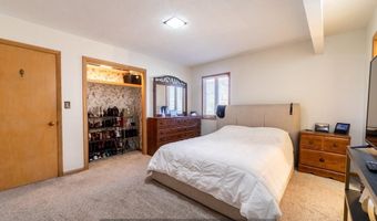 1716 N St, Aurora, NE 68818