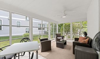 6709 PEMBERTON St, Bethesda, MD 20817