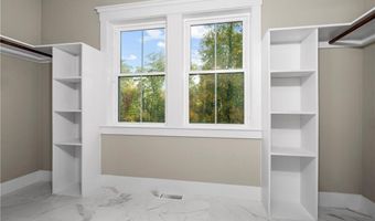 369 Huntinghouse Rd, Glocester, RI 02857