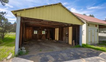 968 Roosevelt Rd, Bonners Ferry, ID 83805