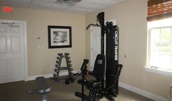 68 Delray Ln, Absecon, NJ 08201