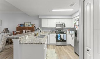 674 SANDY NECK Ln 102, Altamonte Springs, FL 32714