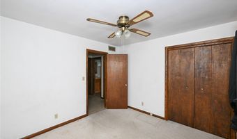 1423 Shanabrook Dr, Akron, OH 44313