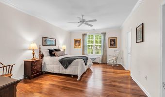 18 Powderhorn Way, Allentown, NJ 08501