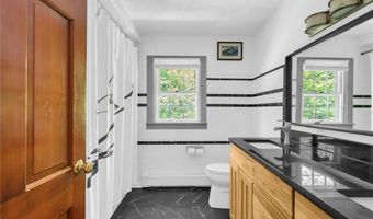 12 Howard Rd, Cumberland, RI 02864