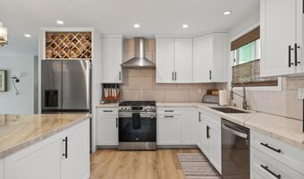 3120 Belair Ct, Camarillo, CA 93010