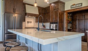 95 W FAIRCHILD St, Afton, WY 83110