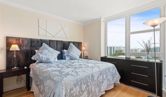 3370 Hidden Bay Dr 1213, Aventura, FL 33180