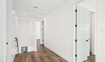 1414 W NEW HAMPSHIRE St, Orlando, FL 32804
