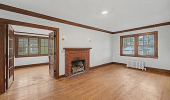 24 N Belmont Ave, Arlington Heights, IL 60004
