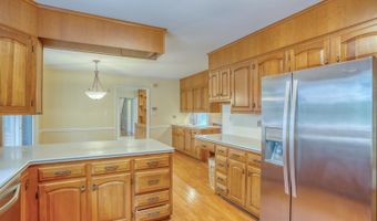 5 STUART Dr, Dover, DE 19901