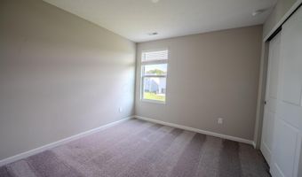 319 Honeysuckle St, Ashville, OH 43103