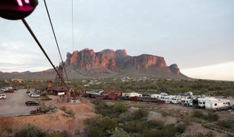 642 S THUNDERBIRD Dr, Apache Junction, AZ 85120