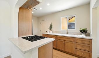 1543 79TH St, Los Angeles, CA 90047
