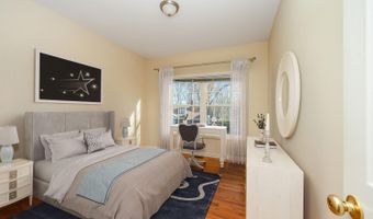 173 Anton Dr, Bridgeport, CT 06606