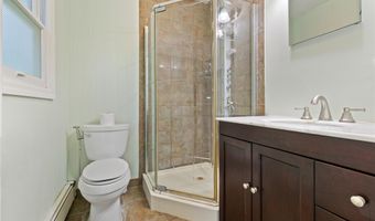 249 Cherry Ln, Airmont, NY 10901