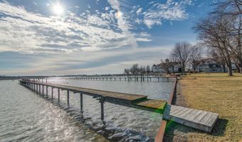 6123 Pointe Tremble, Algonac, MI 48001