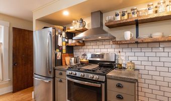 192 Western Ave, Brattleboro, VT 05301