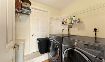 1 Tupperware Dr 226, North Smithfield, RI 02896