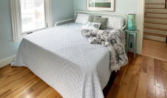 20 Greeley Ave, Bar Harbor, ME 04609