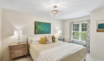 102 Hawkstone Way, Alpharetta, GA 30022