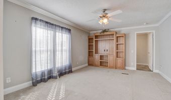 448 Pauline Dr, Bonneau, SC 29431