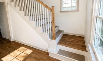905 S 2nd St, Albion, NE 68620