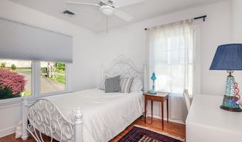 34 Skyline Dr, Brookfield, CT 06804
