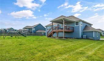 14172 Rockaway Ct, Basehor, KS 66007