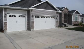 5002 Cassie Dr, Chubbuck, ID 83202