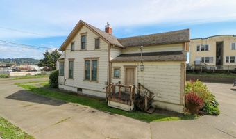 371 S 5TH St, Coos Bay, OR 97420
