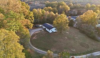 121 RIPLEY Ave, Adairsville, GA 30103