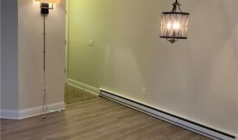 1 Willow Spgs 1, New Milford, CT 06776
