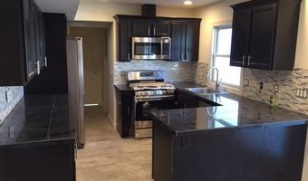 28 Irongate Ln, Aberdeen, NJ 07747