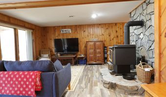 105 Pine Ln, Adirondack, NY 12808