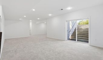 42222 CAMERON PARISH Dr, Ashburn, VA 20148